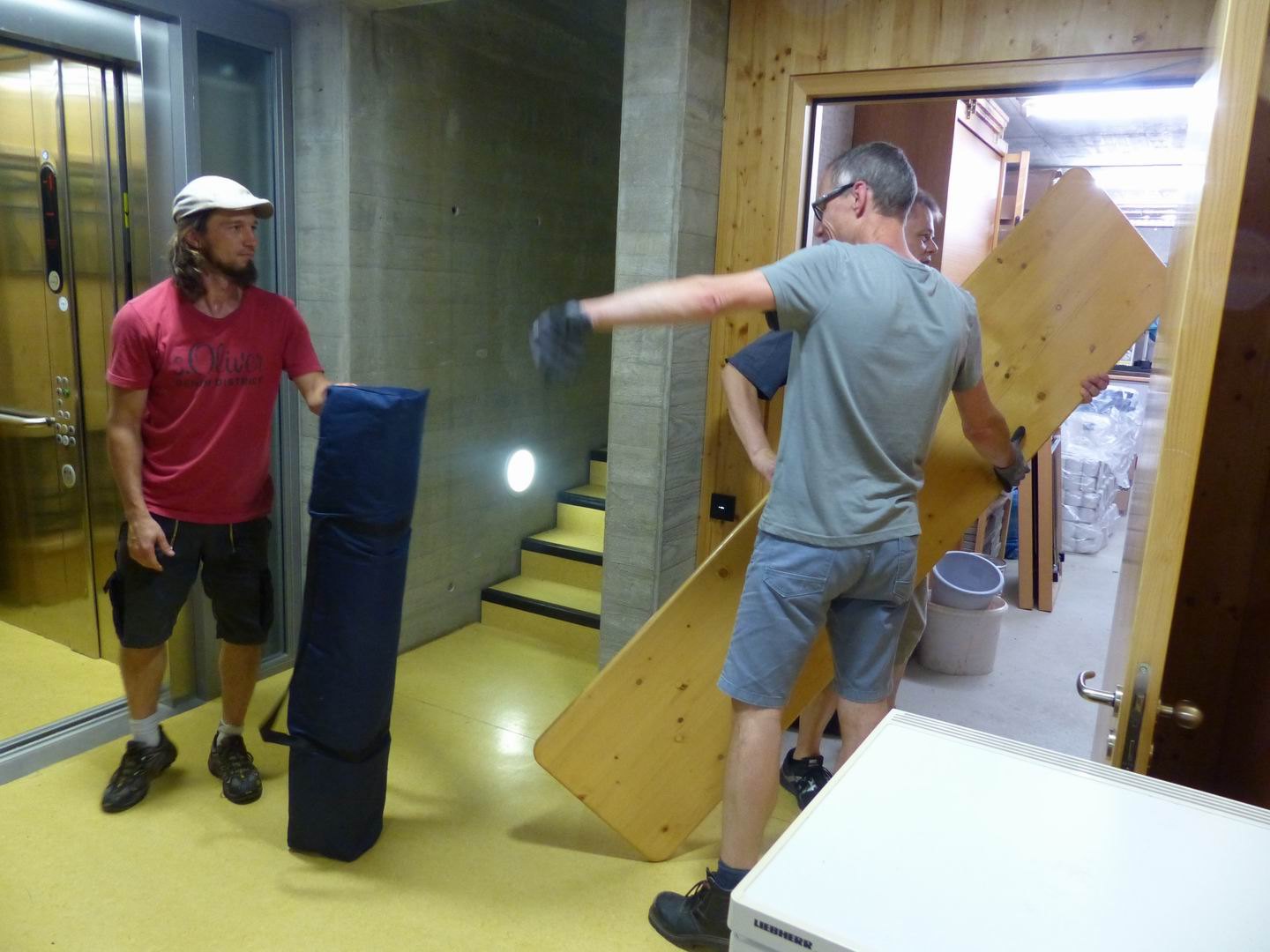 20140706-121956-pit.jpg